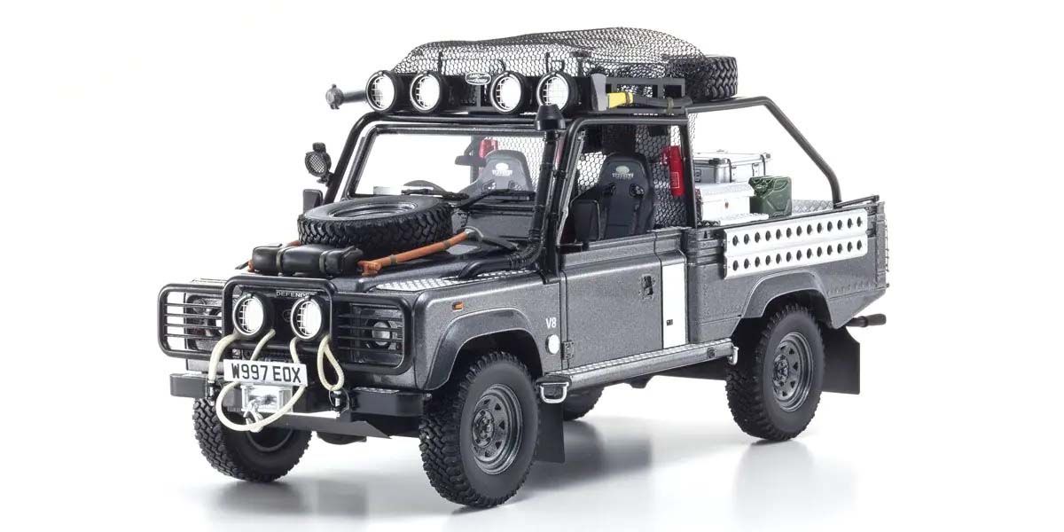 Kyosho Diecast Land Rover Defender 2001 Tomba Raider Edizione 1/18 KSR08903TR